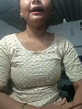 Hot Shredha online show from 09.27.25