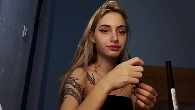 lesyawhite online show from 11.19.25