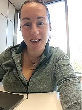 bichota85 online show from 01.12.26