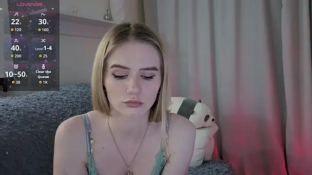 Ange Lus online show from 10.20.25