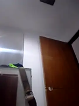 Snapshot of vixen_velvett1 chatting on 10.22.25 vixen velvett1 online show from 10.22.25