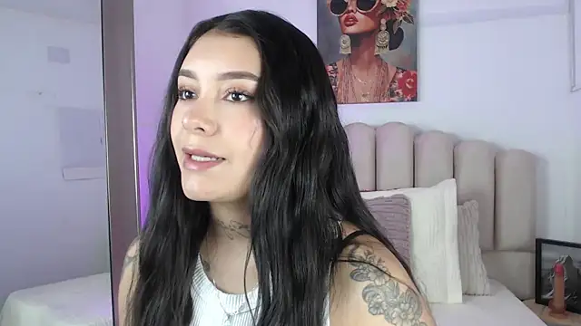 miawhite x1 online show from 10.04.25