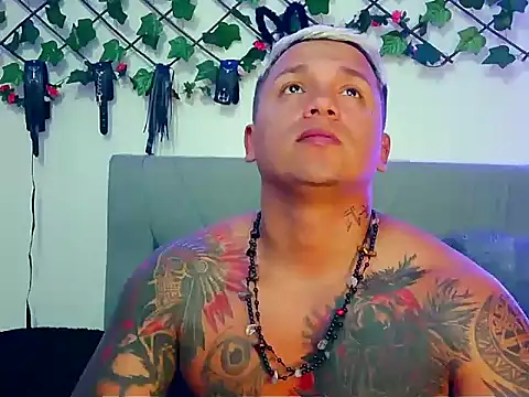MR777DESIRE online show from 09.19.25