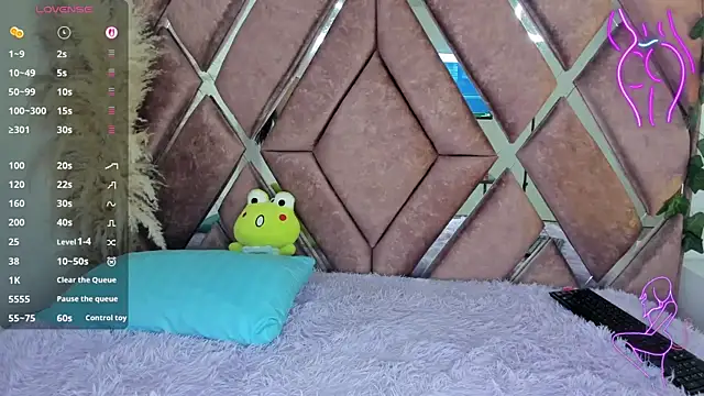 Flufi 740 online show from 09.20.25