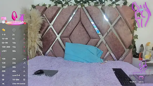 Flufi 740 online show from 09.24.25