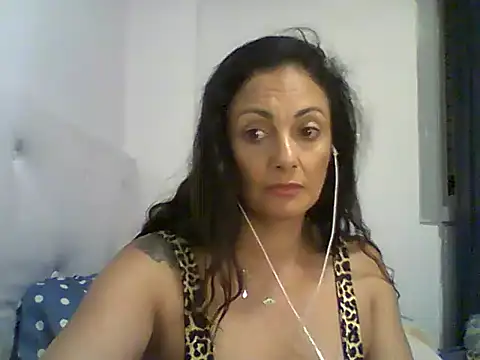 dulcefanny online show from 02.02.26