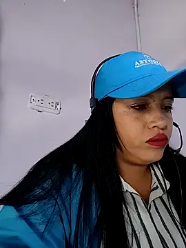 Snapshot of MILA__06 chatting on 10.28.25 MILA 06 online show from 10.28.25