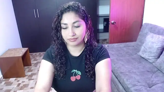 Gia Dior online show from 03.28.26