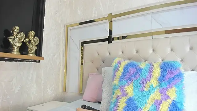 mia vy online show from 01.08.26