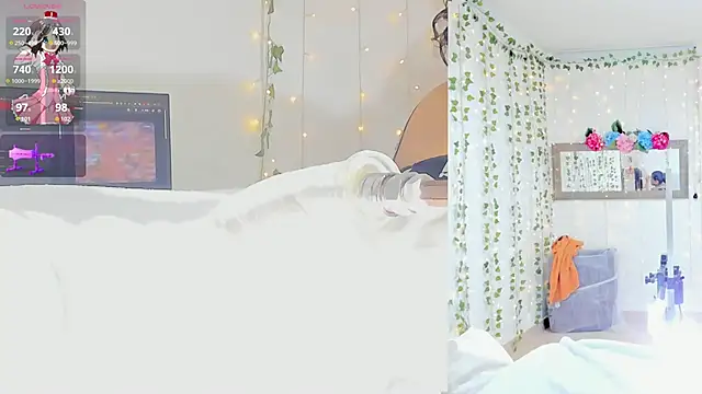 Ashley  Jones   online show from 01.19.26