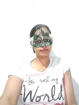 Snapshot of ms-naina chatting on 04.25.26 ms-naina online show from 04.25.26