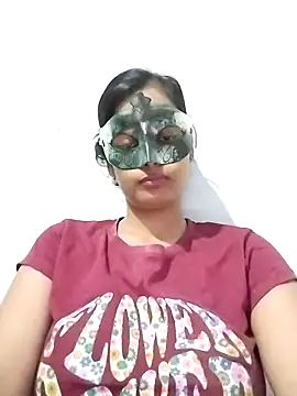 Snapshot of ms-naina chatting on 04.28.26 ms-naina online show from 04.28.26