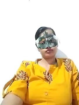 Snapshot of ms-naina chatting on 04.29.26 ms-naina online show from 04.29.26