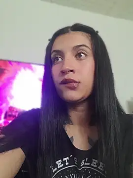 Snapshot of gabii_hardy chatting on 04.23.26 gabii hardy online show from 04.23.26