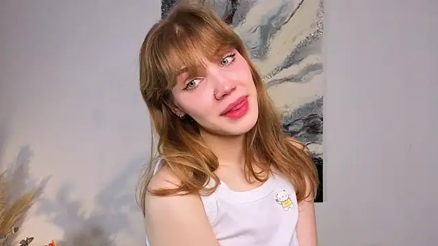 pienaple online show from 11.08.25