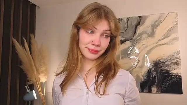 pienaple online show from 01.10.26