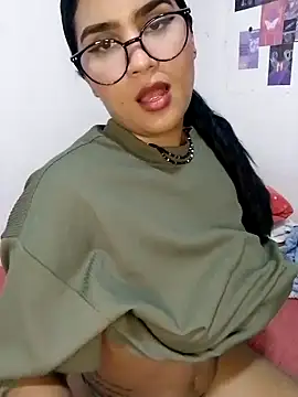 Snapshot of Renata_Zoe chatting on 09.24.25 Renata Zoe online show from 09.24.25