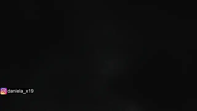 Snapshot of Daniela_x19 chatting on 10.29.25 Daniela x19 online show from 10.29.25