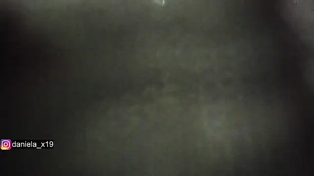 Snapshot of Daniela_x19 chatting on 10.31.25 Daniela x19 online show from 10.31.25