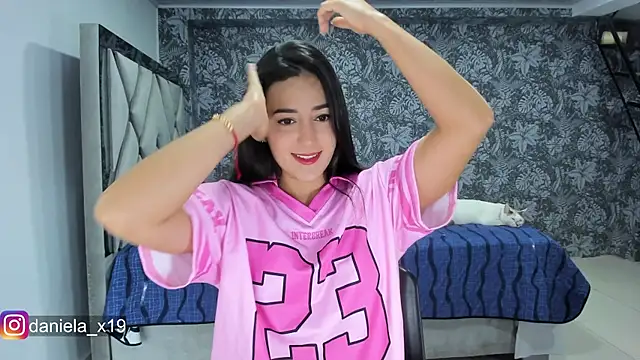 Daniela x19 online show from 04.23.26