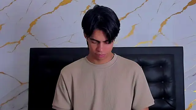 cody pipper  online show from 10.10.25