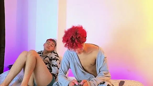 Snapshot of Orion18 chatting on 09.19.25 Orion18 online show from 09.19.25