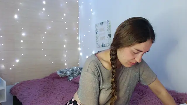 kat desiree online show from 12.22.25