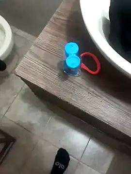 jenpaoo6- online show from 10.18.25