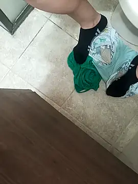 jenpaoo6- online show from 10.22.25