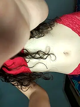 Snapshot of -Esmeralda chatting on 09.25.25 -Esmeralda online show from 09.25.25