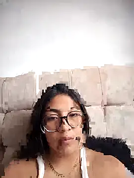 Violettabloom  online show from 09.29.25