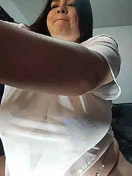 LucyDiamonds1 online show from 05.27.26