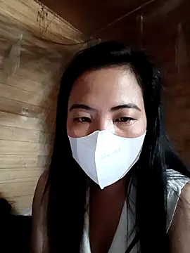 Snapshot of tulipsexy chatting on 09.23.25 tulipsexy online show from 09.23.25