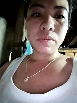 Snapshot of tulipsexy chatting on 10.13.25 tulipsexy online show from 10.13.25