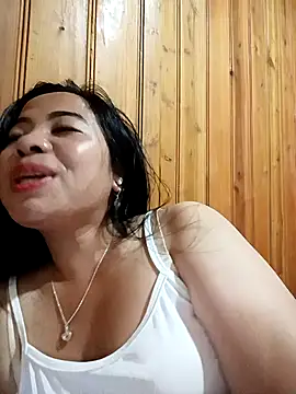 Snapshot of tulipsexy chatting on 11.07.25 tulipsexy online show from 11.07.25