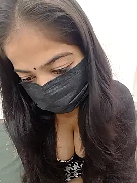 Snapshot of Rihana_01 chatting on 11.02.25 Rihana 01 online show from 11.02.25