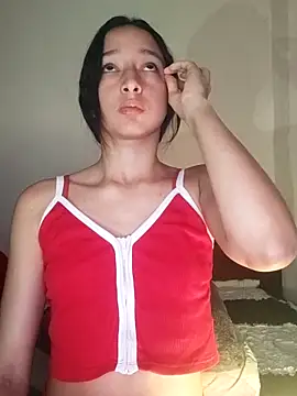 Snapshot of Vale_stone_ chatting on 10.07.25 Vale stone online show from 10.07.25