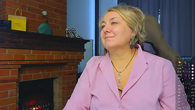 Marta Wils online show from 09.30.25