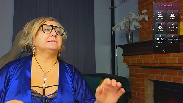 Marta Wils online show from 10.22.25