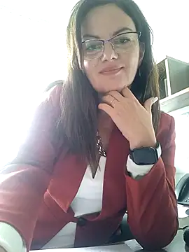 Snapshot of ValeriaLove43211 chatting on 10.09.25 ValeriaLove43211 online show from 10.09.25