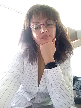 Snapshot of ValeriaLove43211 chatting on 10.29.25 ValeriaLove43211 online show from 10.29.25