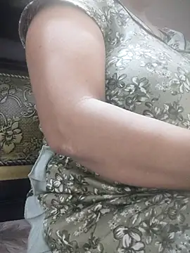 Snapshot of Jeya_thakur chatting on 11.07.25 Jeya thakur online show from 11.07.25