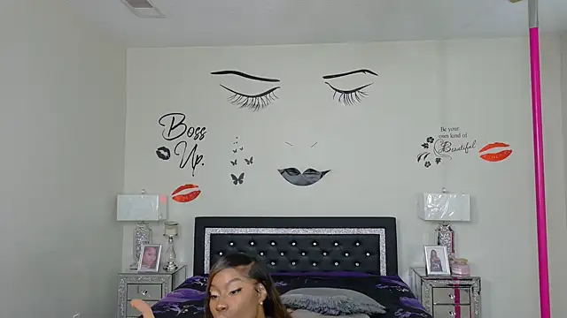 NaomiBanksxxx online show from 09.25.25