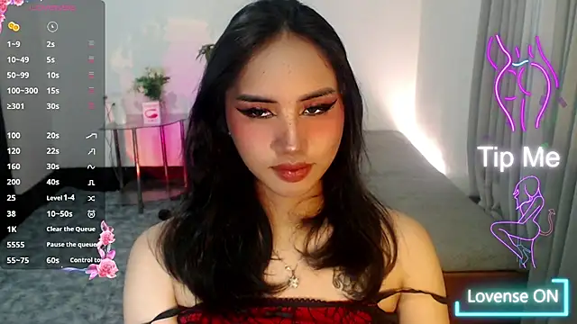 Divine Goddesss online show from 09.27.25