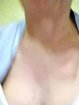 Snapshot of Alissa55552111 chatting on 09.30.25 Alissa55552111 online show from 09.30.25