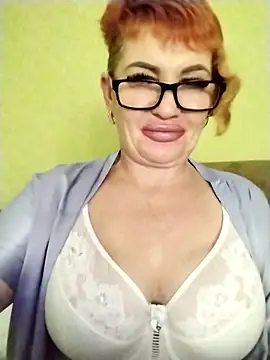 Snapshot of Alissa55552111 chatting on 10.10.25 Alissa55552111 online show from 10.10.25