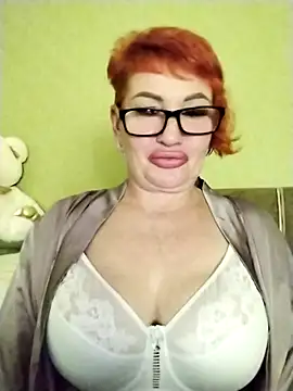 Snapshot of Alissa55552111 chatting on 10.21.25 Alissa55552111 online show from 10.21.25