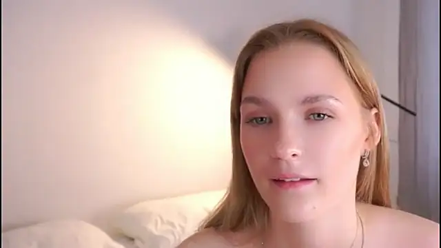 Helenspense   online show from 09.24.25