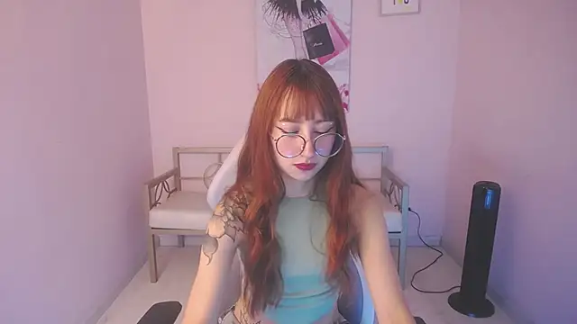 Snapshot of gaby_angel_ chatting on 10.03.25 gaby angel online show from 10.03.25