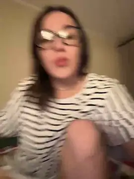 DeliceMaya online show from 09.26.25